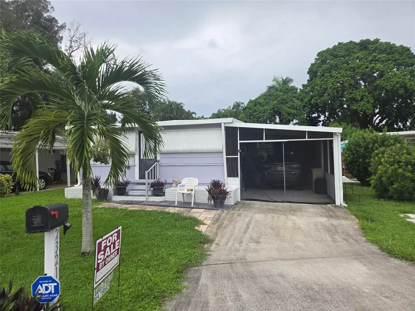 2 bedroom 2 bath Residential for sale at 2321 SW 87th Terrace, Davie FL 33324