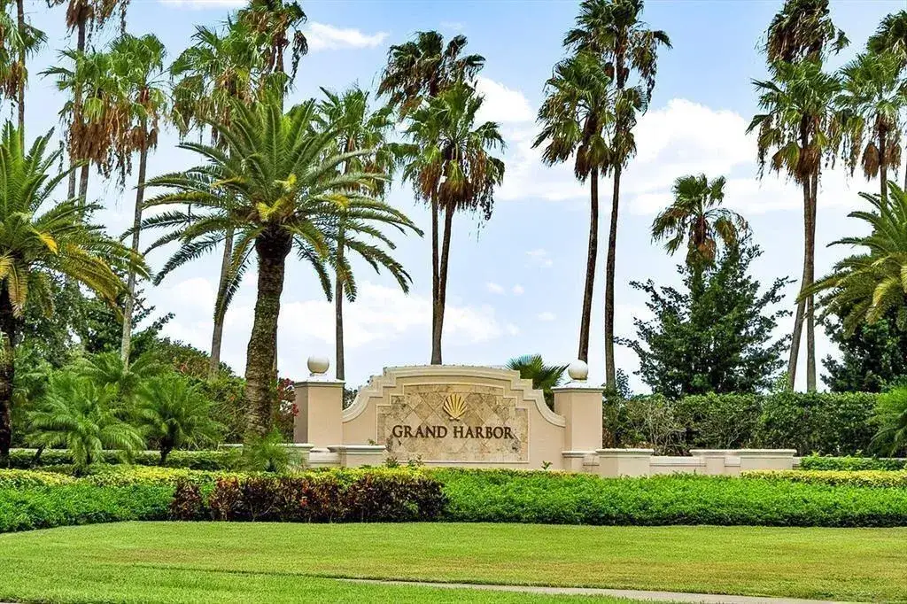 2 bedroom 2 bath Residential for sale at 5060 Harmony Circle # 104, Vero Beach FL 32967