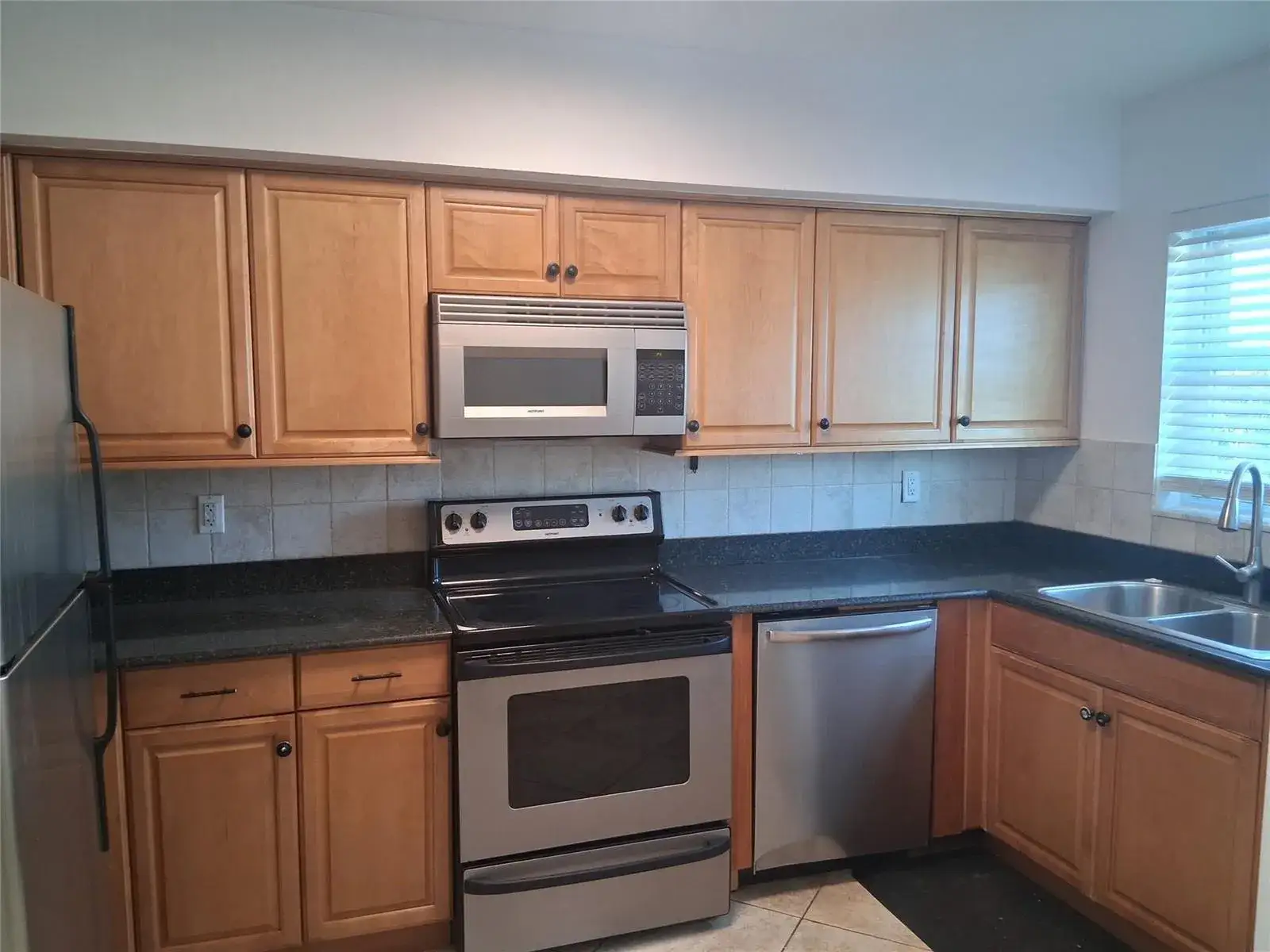 2 bedroom 1 bath Residential for sale at 505 NE 20 Avenue # 217, Deerfield Beach FL 33441