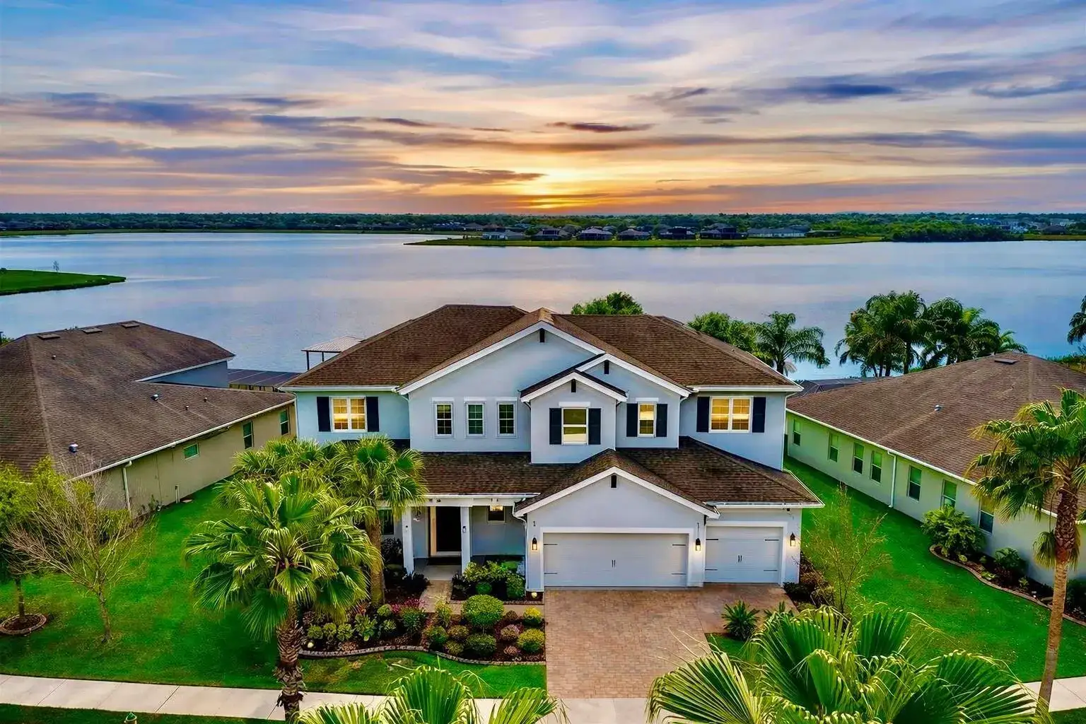 6 bedroom 4 bath Residential for sale at 11333 Lake Lucaya Drive, FL 33579