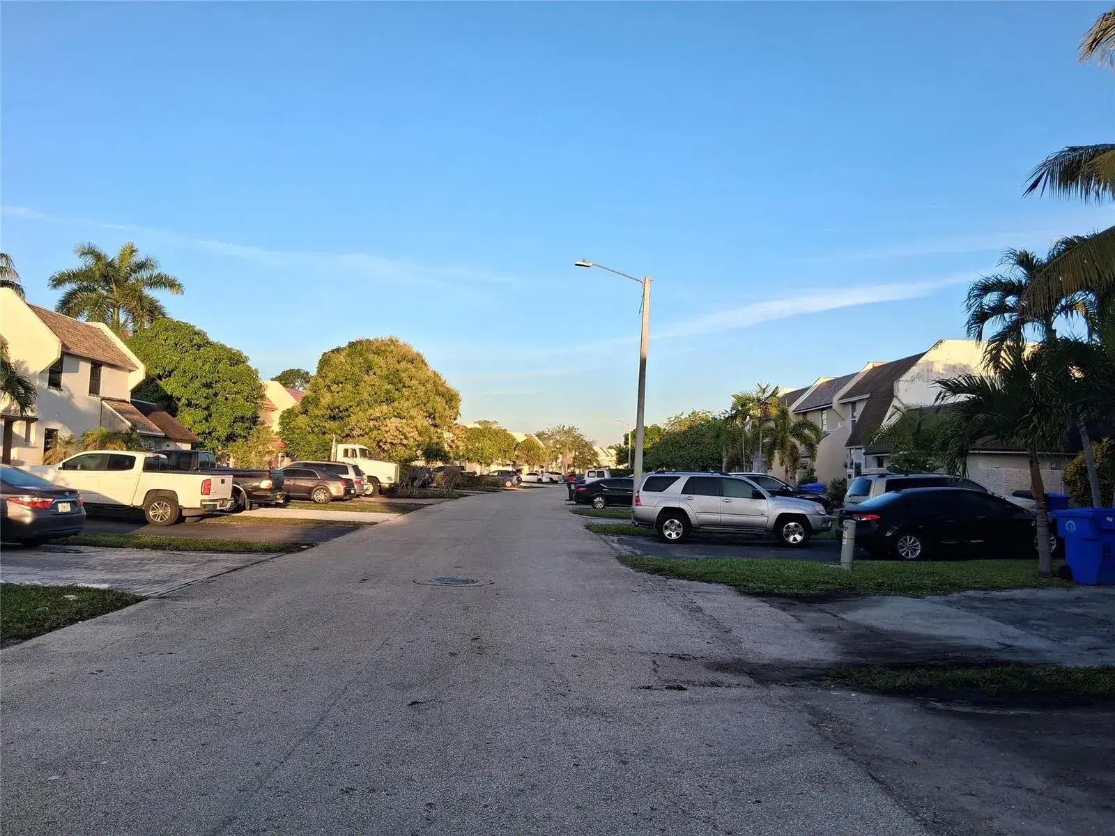 3 bedroom 2 bath Residential for sale at 1349 Seaview, North Lauderdale FL 33068