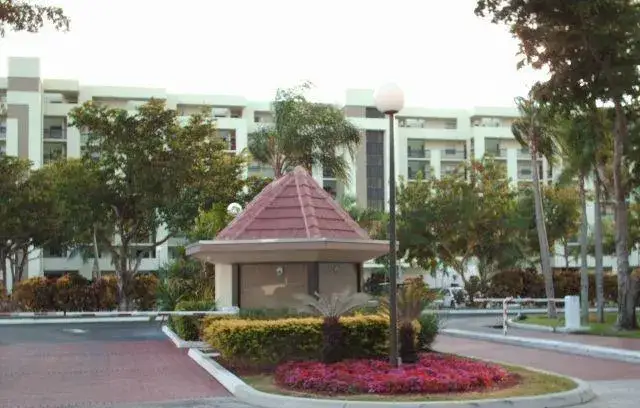 2 bedroom 2 bath Residential for sale at 7050 NW 44th Street # 506, Lauderhill FL 33319