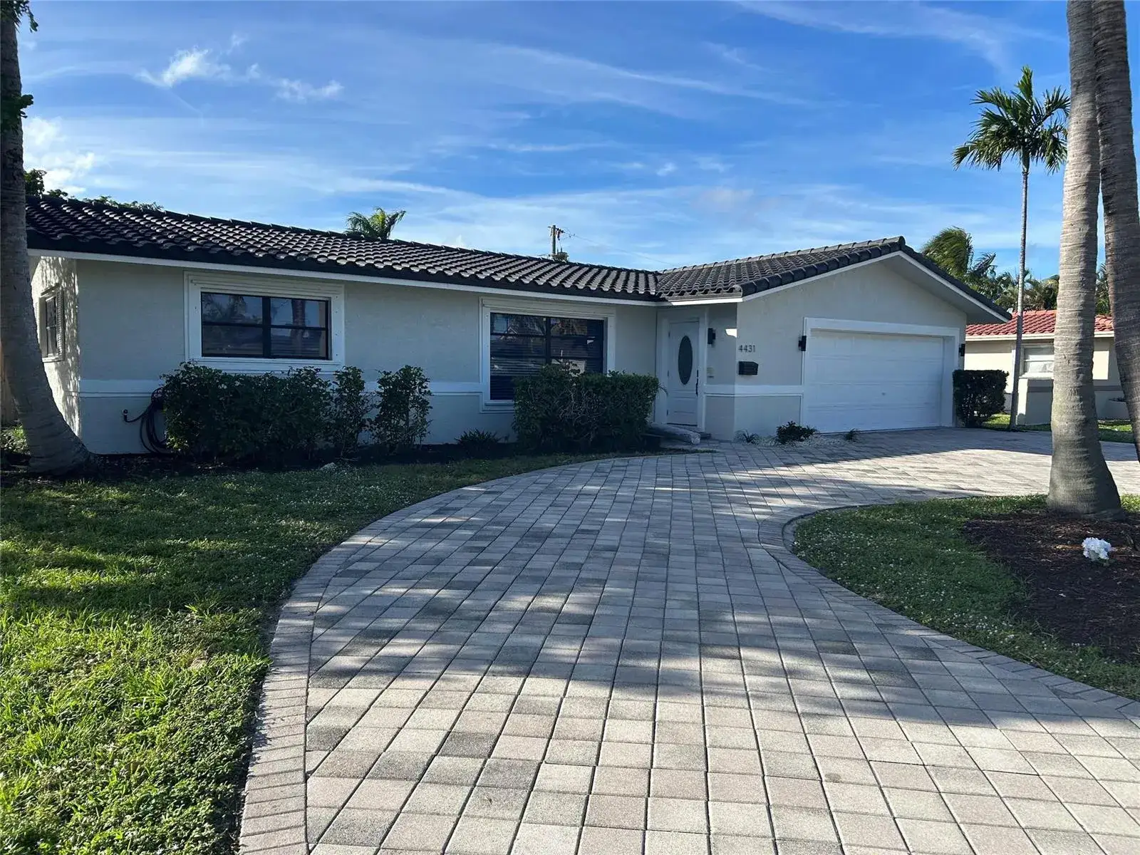 4 bedroom 3 bath Residential Lease for rent at 4431 NE 28th Avenue, Lighthouse Point FL 33064