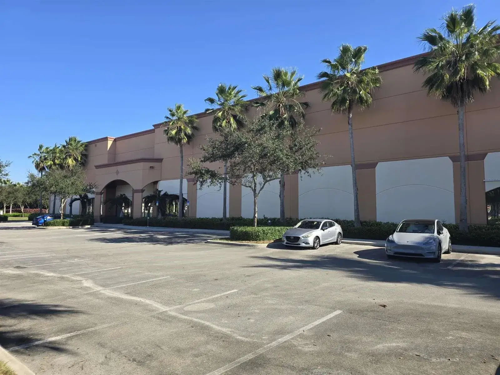 Commercial Sale for sale at 9608-9616 Premier Parkway, Miramar FL 33025