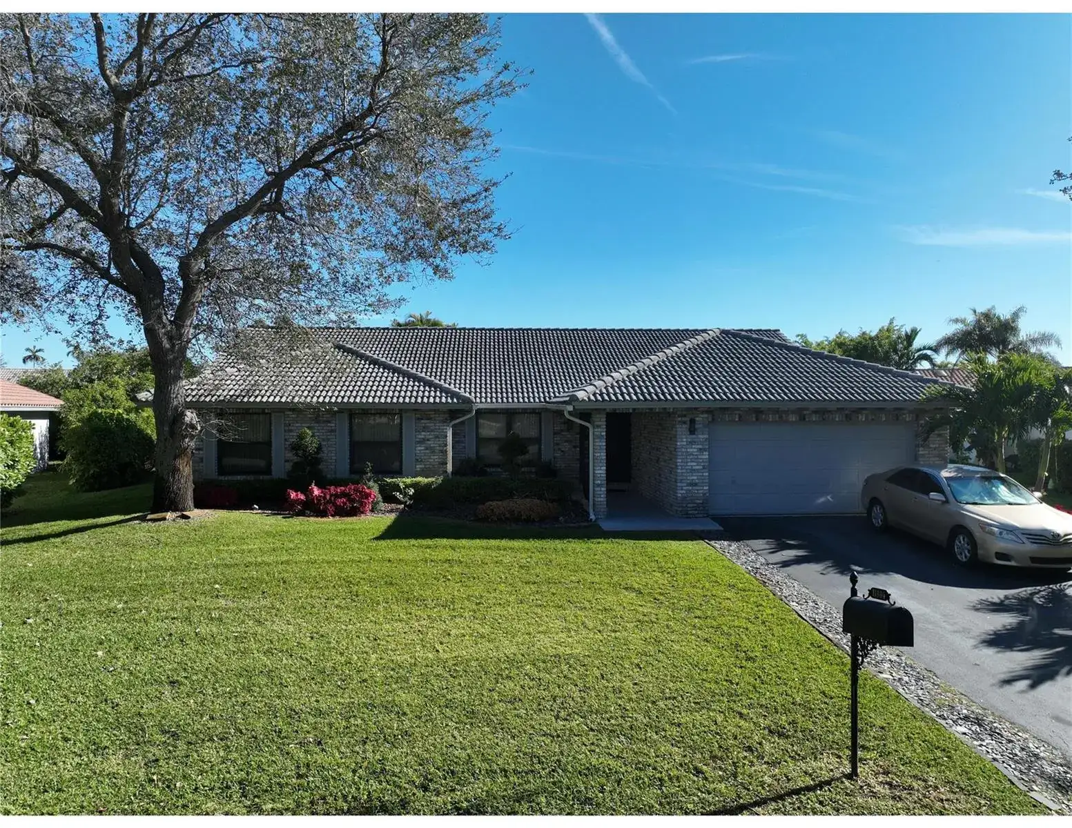 4 bedroom 2 bath Residential for sale at 11884 NW 2nd Court, Coral Springs FL 33071