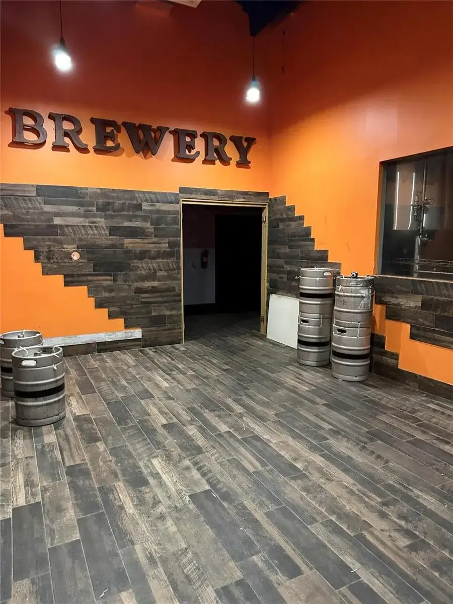 Commercial Sale for sale at 3410 29th Avenue, Hollywood FL 33020