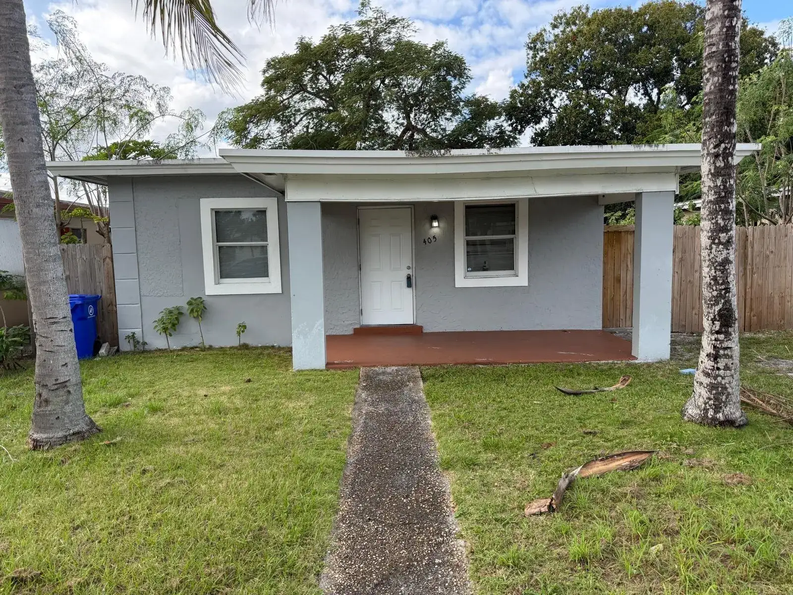2 bedroom 1 bath Residential for sale at 405 NW 18th Avenue, Fort Lauderdale FL 33311