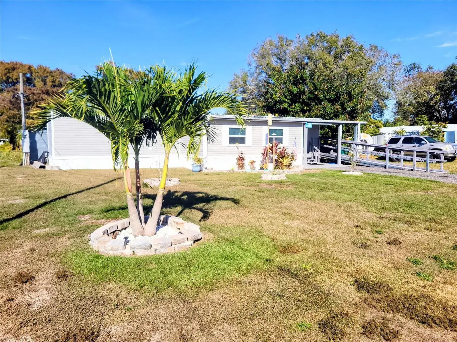 3 bedroom 2 bath Residential for sale at 4037 SE 27th Street, Okeechobee FL 34974