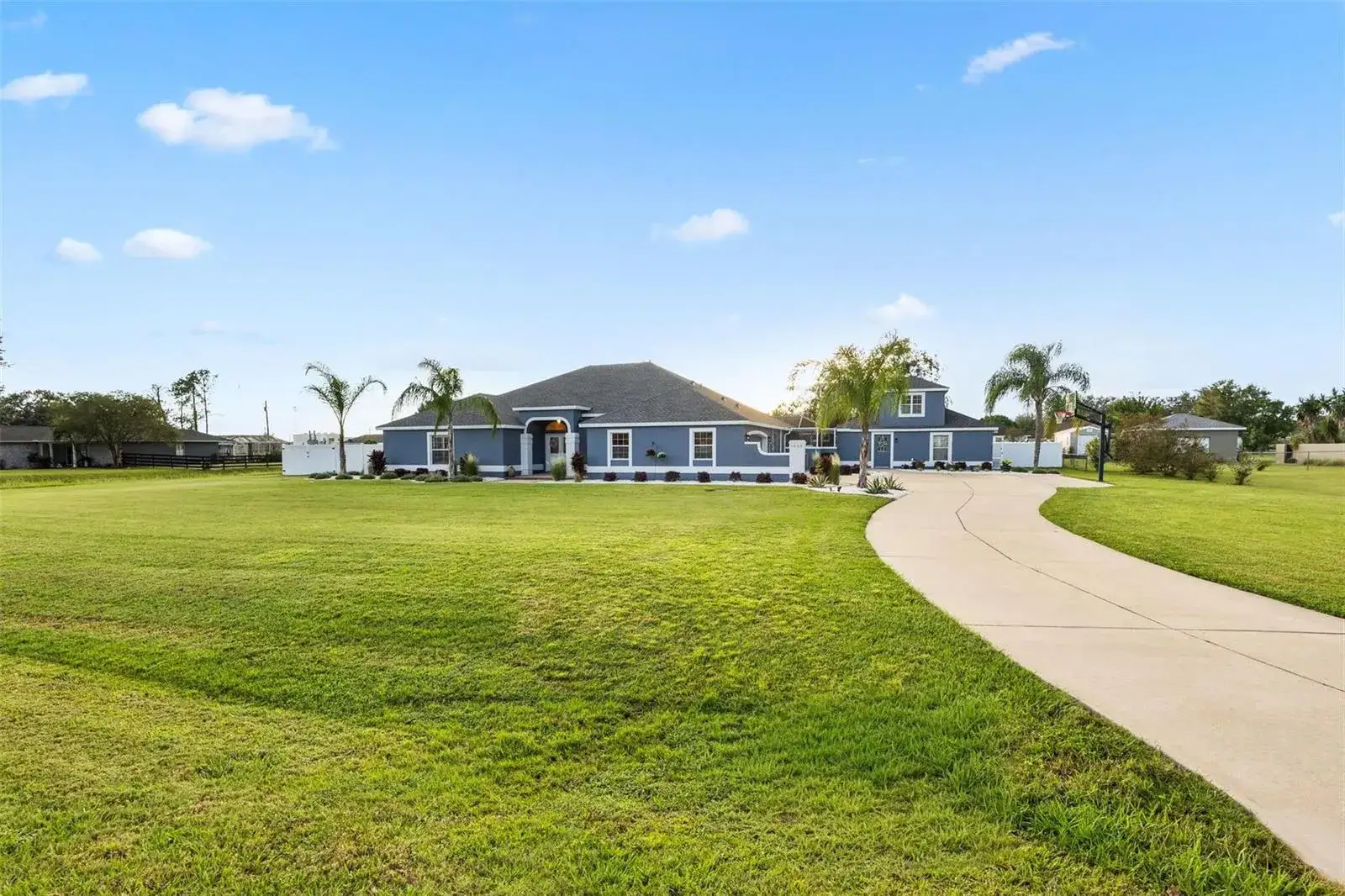 4 bedroom 4 bath Residential for sale at 9060 County Road 128c, Wildwood FL 34785