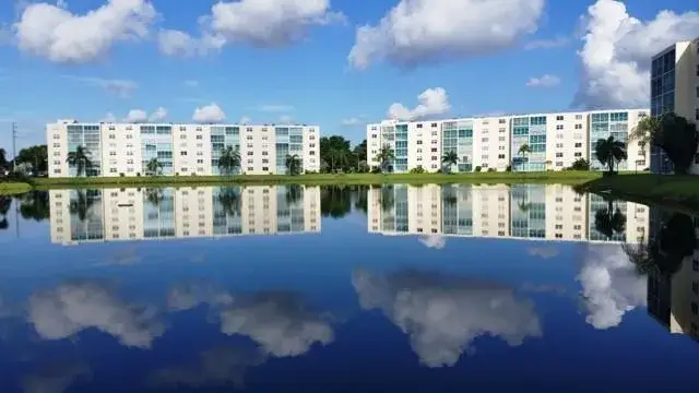 2 bedroom 2 bath Residential Lease for rent at 121 SE 3rd Avenue # 106, Dania Beach FL 33004
