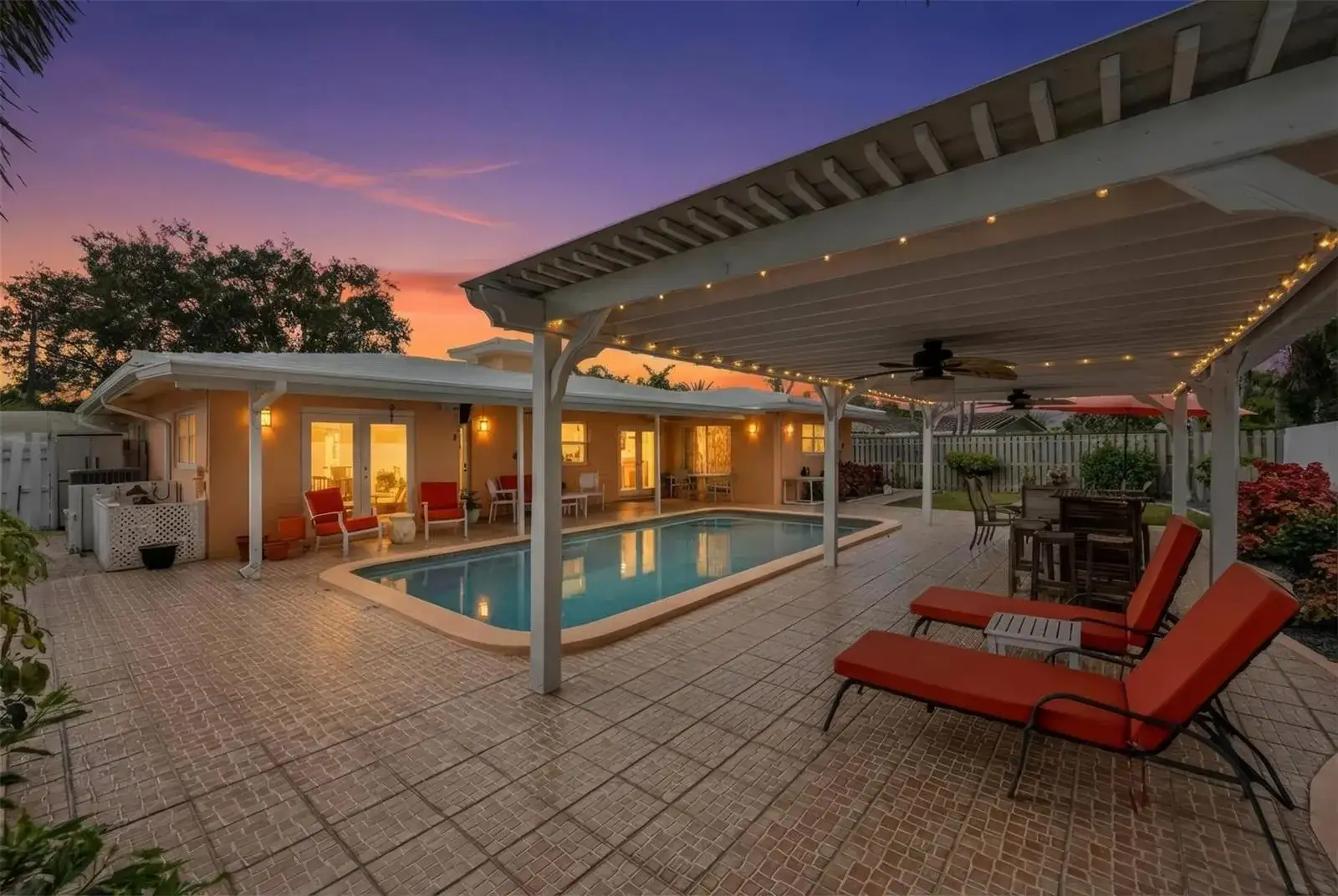 3 bedroom 3 bath Residential for sale at 5284 NE 18th Terrace, Fort Lauderdale FL 33308