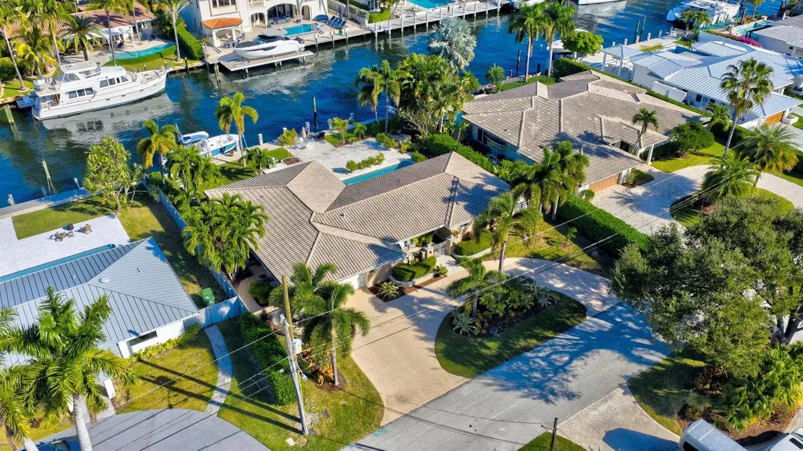 3 bedroom 3 bath Residential Lease for rent at 2871 NE 26th Court, Fort Lauderdale FL 33306