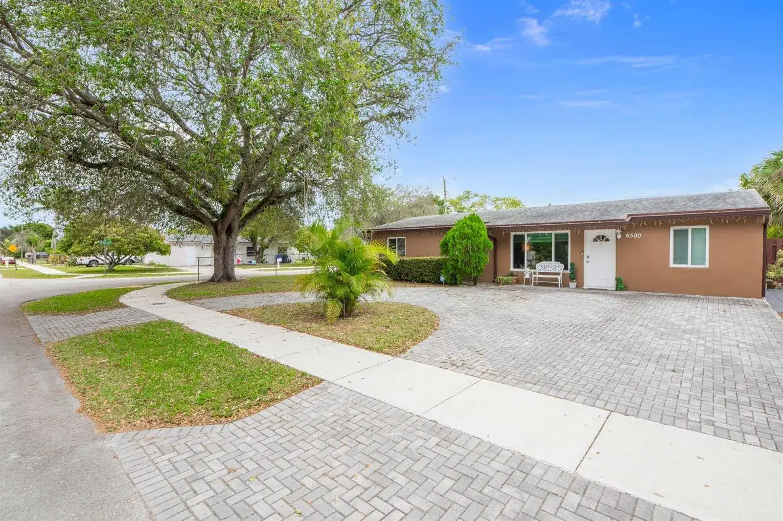 4 bedroom 3 bath Residential for sale at 6500 SW 16th Court, North Lauderdale FL 33068
