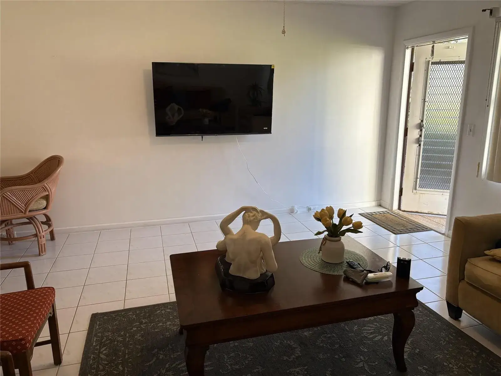 1 bedroom 1 bath Residential Lease for rent at 91 Preston C # 91, Boca Raton FL 33434