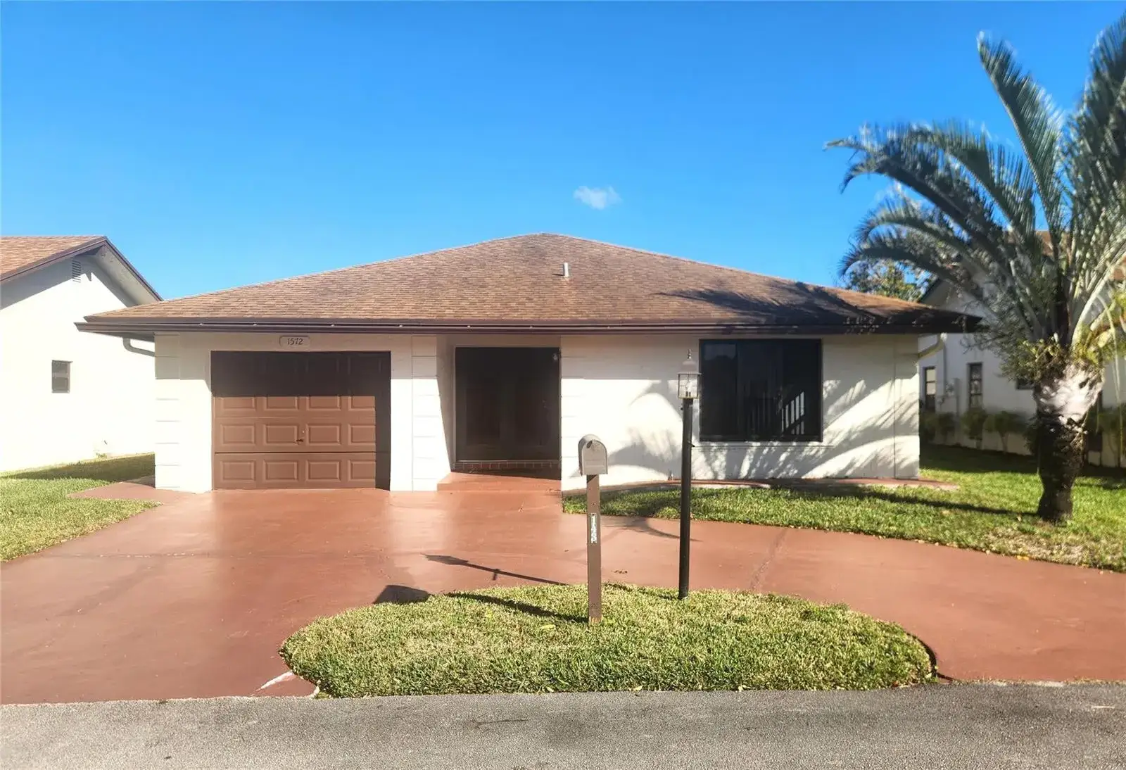 2 bedroom 2 bath Residential for sale at 1572 SW 23rd Terrace, Deerfield Beach FL 33442