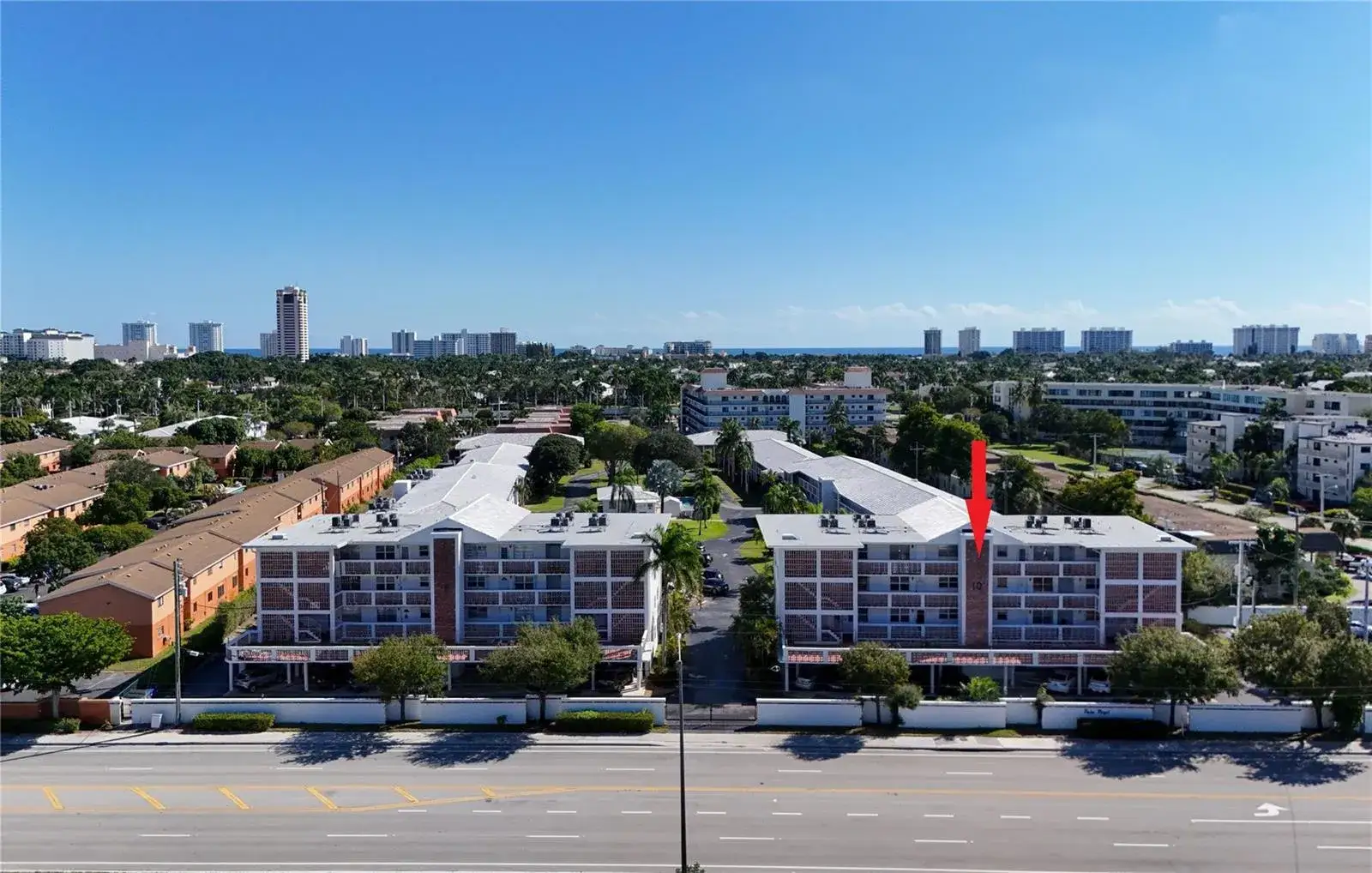 2 bedroom 2 bath Residential for sale at 10 SE 13th Street # B3, Boca Raton FL 33432