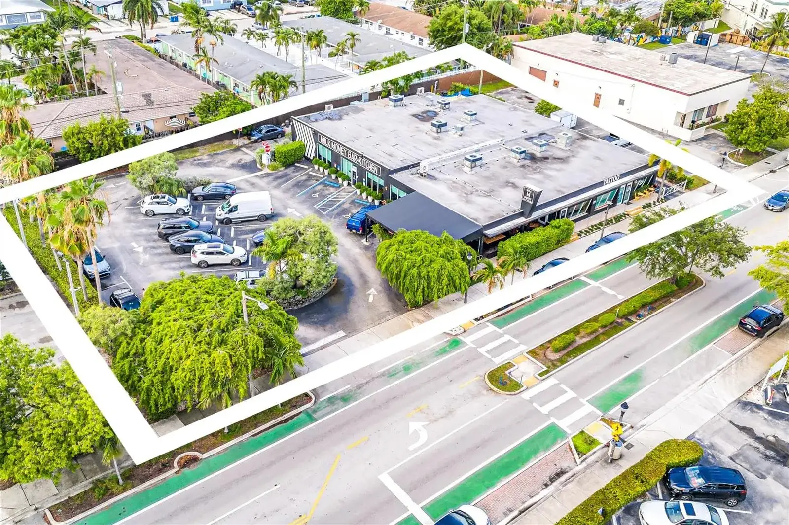 Commercial Sale for sale at 815 NE 13th Street, Fort Lauderdale FL 33304