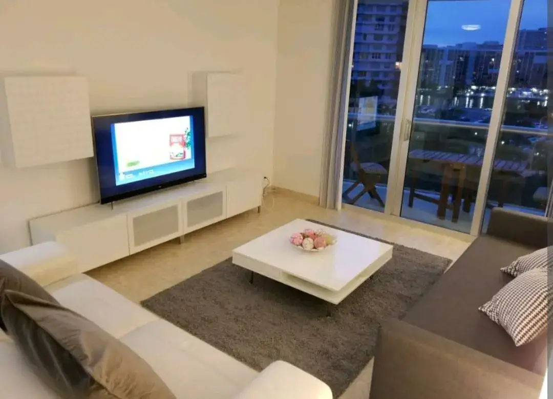 1 bedroom 1 bath Residential Lease for rent at 3801 S Ocean Drive # 7Q, Hollywood FL 33019