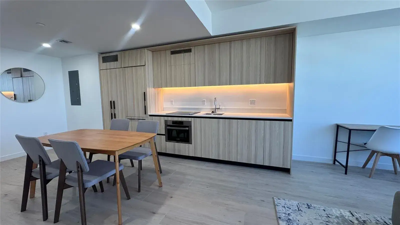 1 bedroom 1 bath Residential for sale at 225 N Miami Avenue # 3604, Miami FL 33128