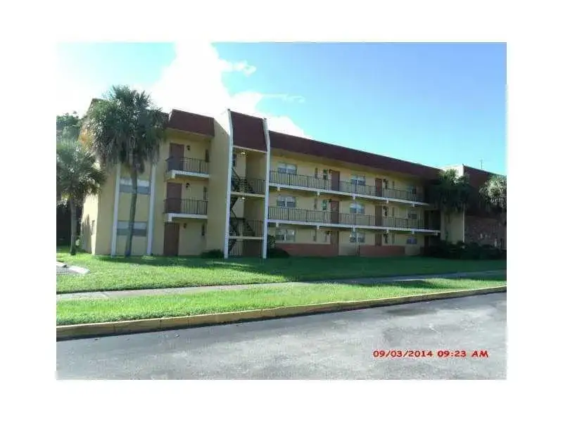 2 bedroom 2 bath Residential for sale at 8000 Fairview Drive # 205, Tamarac FL 33321