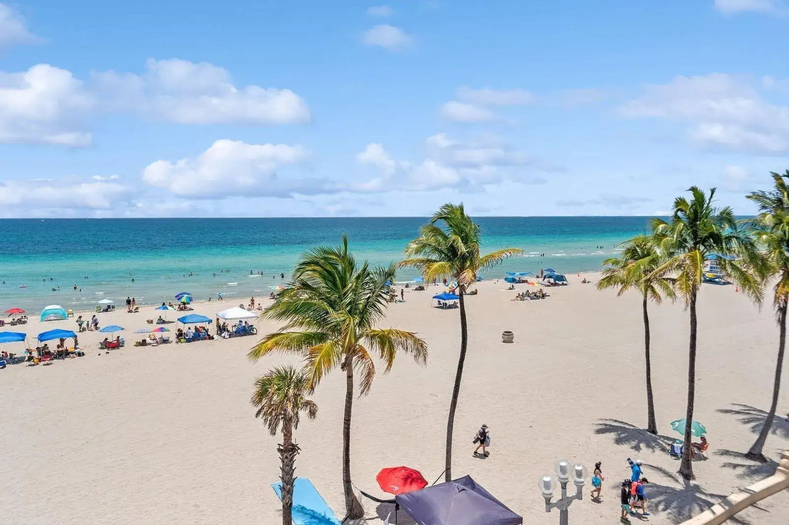 1 bedroom 1 bath Residential Lease for rent at 315 Van Buren Street # 205b, Hollywood FL 33019