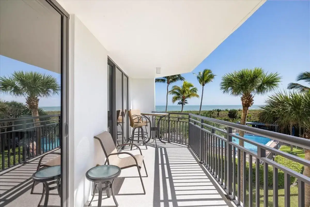 2 bedroom 2 bath Residential for sale at 2800 N Highway A1a # 307, Fort Pierce FL 34949