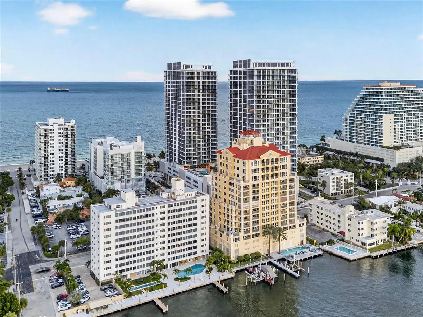 2 bedroom 3 bath Residential for sale at 153 N Seabreeze # s, Fort Lauderdale FL 33304
