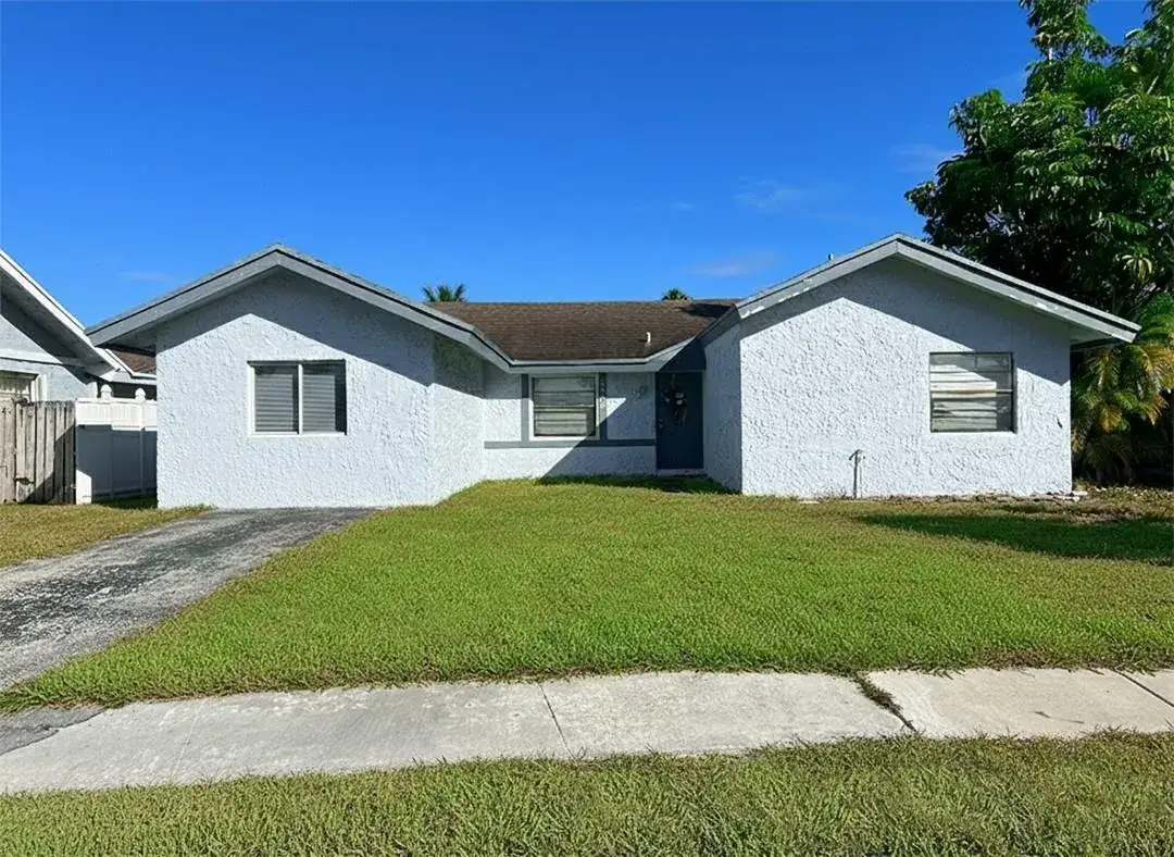 3 bedroom 2 bath Residential for sale at 8205 SW 12th Place, North Lauderdale FL 33068