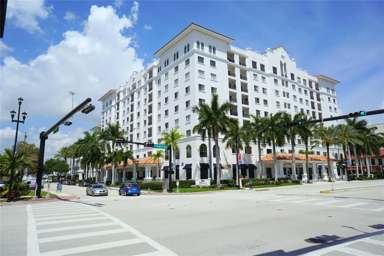 2 bedroom 2 bath Residential for sale at 233 S Federal Highway # 401, Boca Raton FL 33432