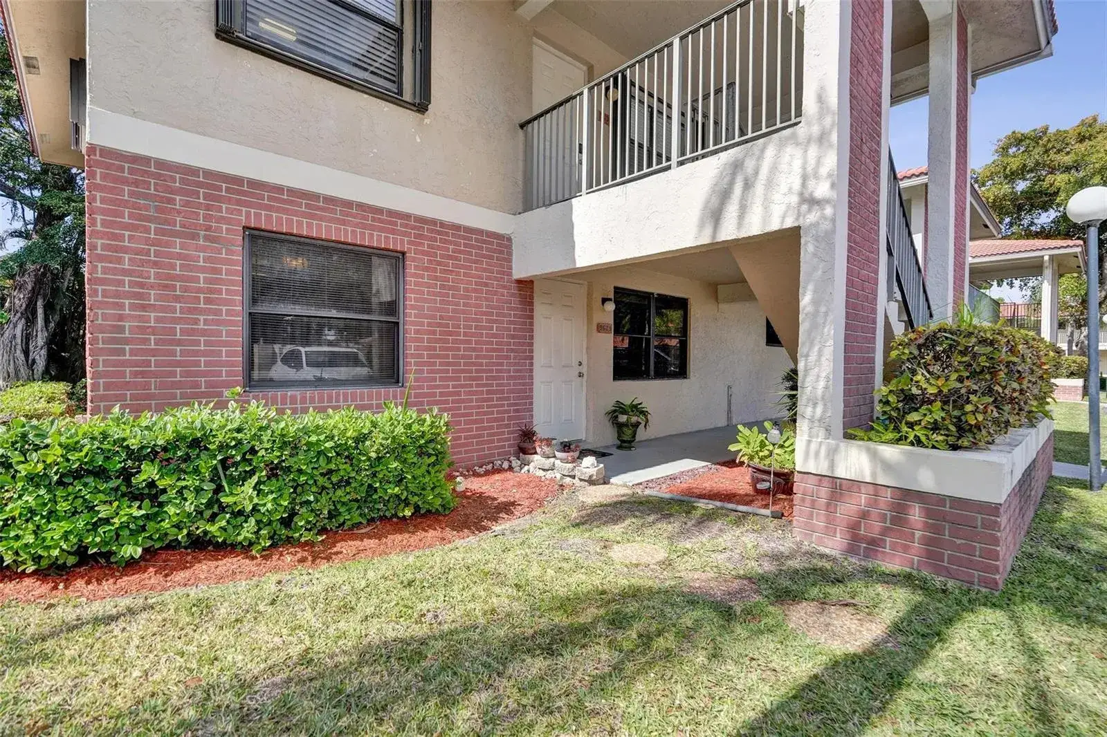 2 bedroom 2 bath Residential for sale at 9629 NW 4th Street # 4a, Coral Springs FL 33071
