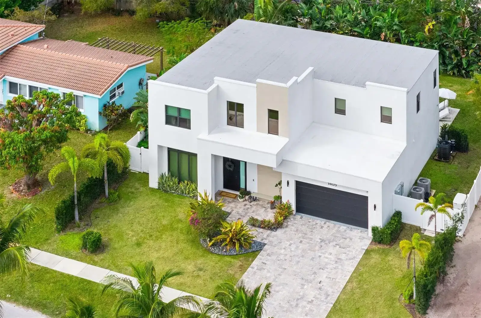 4 bedroom 4 bath Residential for sale at 1405 NE 4th Avenue, Boca Raton FL 33432