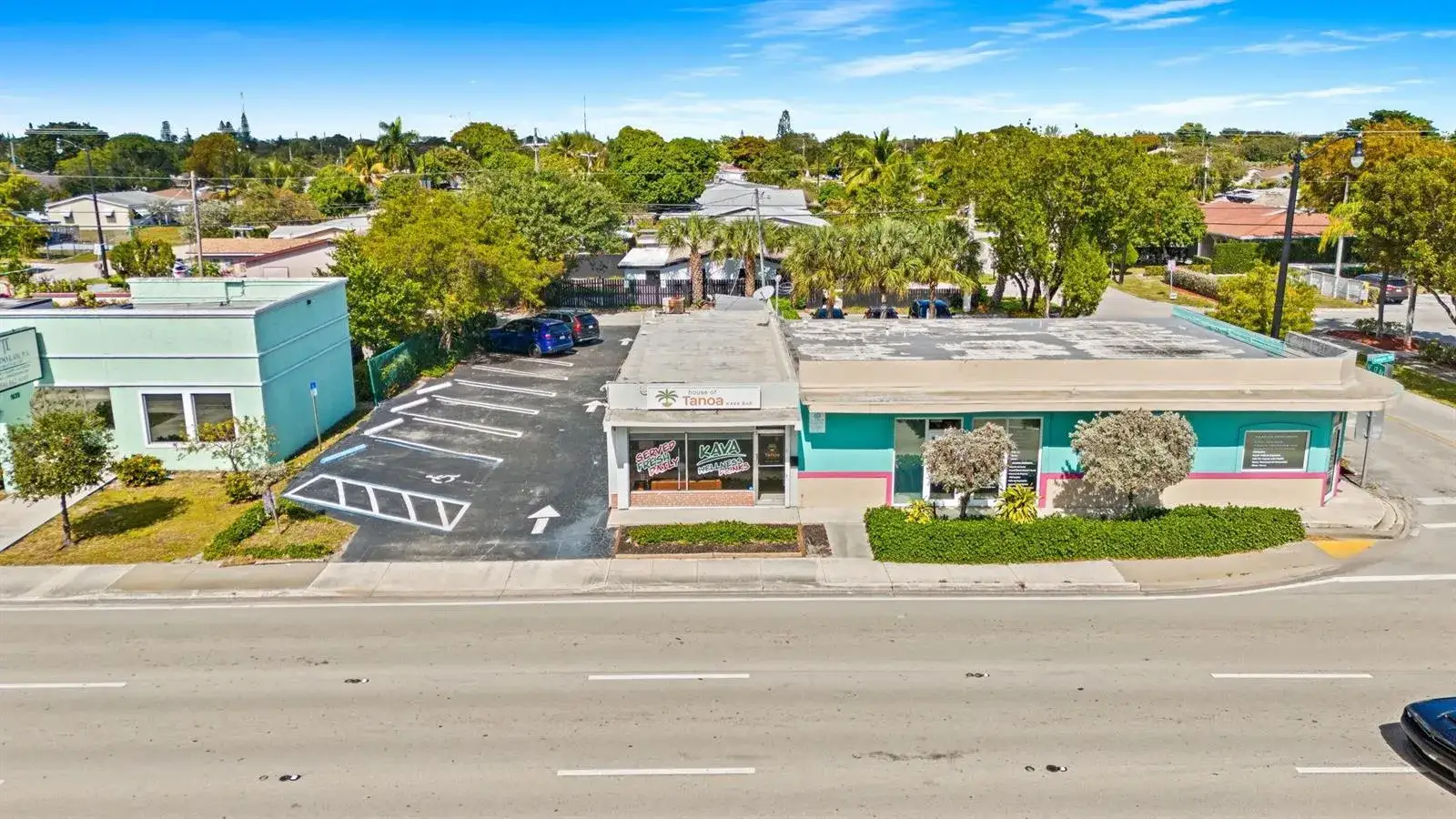 Commercial Sale for sale at 1649 E Sample Road, Pompano Beach FL 33064