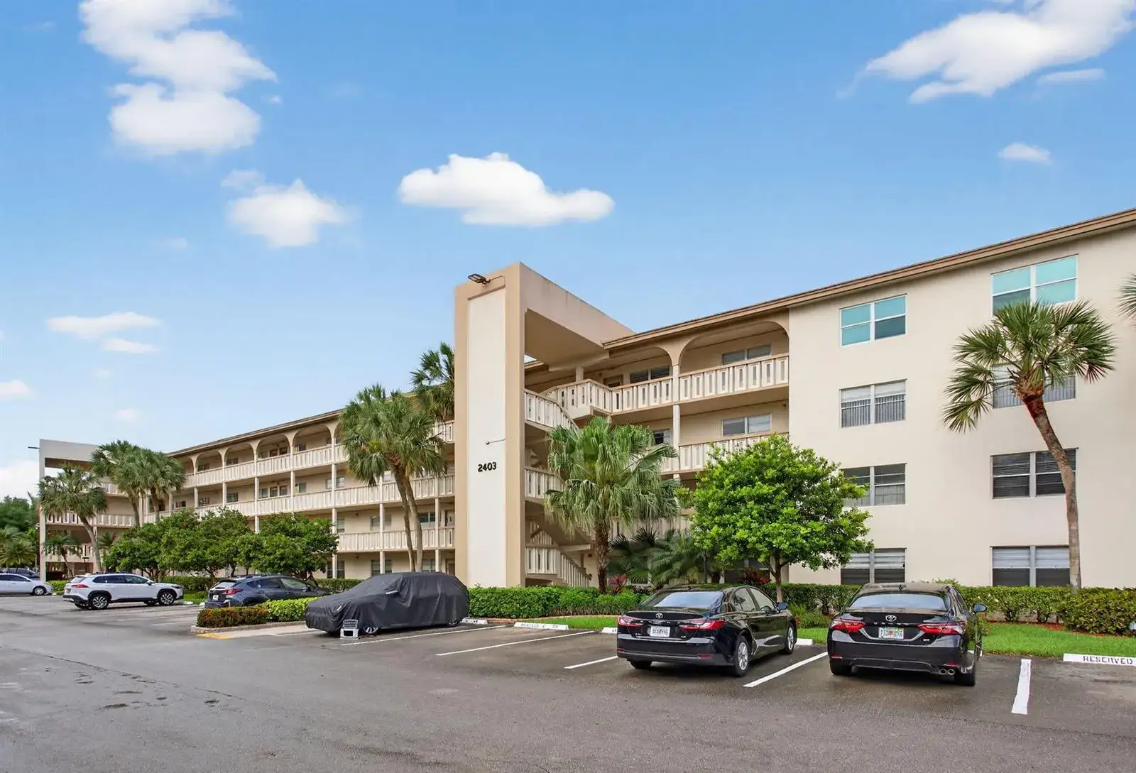 2 bedroom 2 bath Residential for sale at 2403 Antigua Circle # B4, Coconut Creek FL 33066
