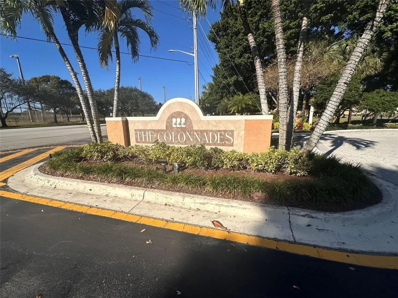 2 bedroom 2 bath Residential for sale at 729 NW 91st Terrace # 729, Plantation FL 33324