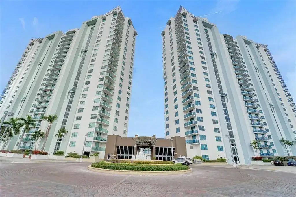 2 bedroom 2 bath Residential Lease for rent at 2681 N Flamingo Road # 1003s, Sunrise FL 33323