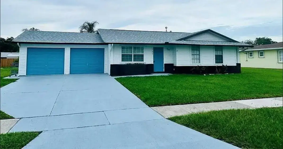 3 bedroom 3 bath Residential for sale at 767 SW Ravenswood Lane, Port St. Lucie FL 34983