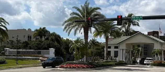 2 bedroom 2 bath Residential for sale at 7611 Southampton Terrace # 407, Tamarac FL 33321