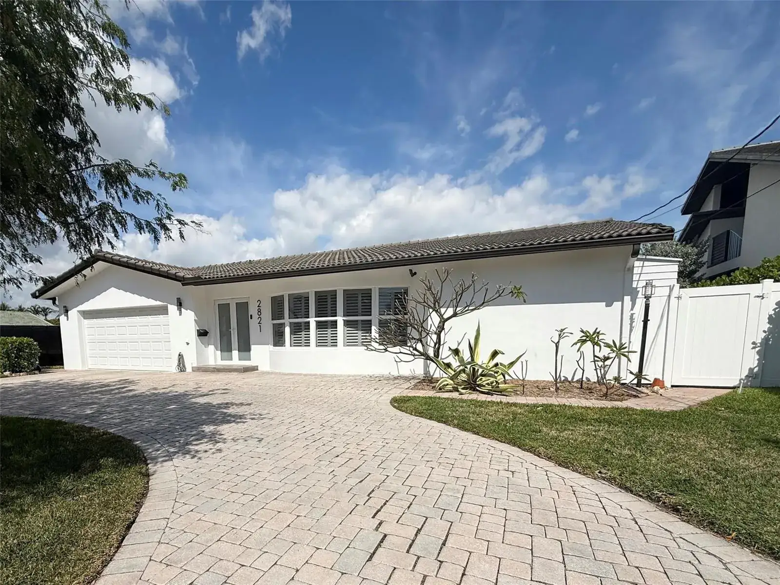 4 bedroom 3 bath Residential for sale at 2821 NE 9th Court, Pompano Beach FL 33062