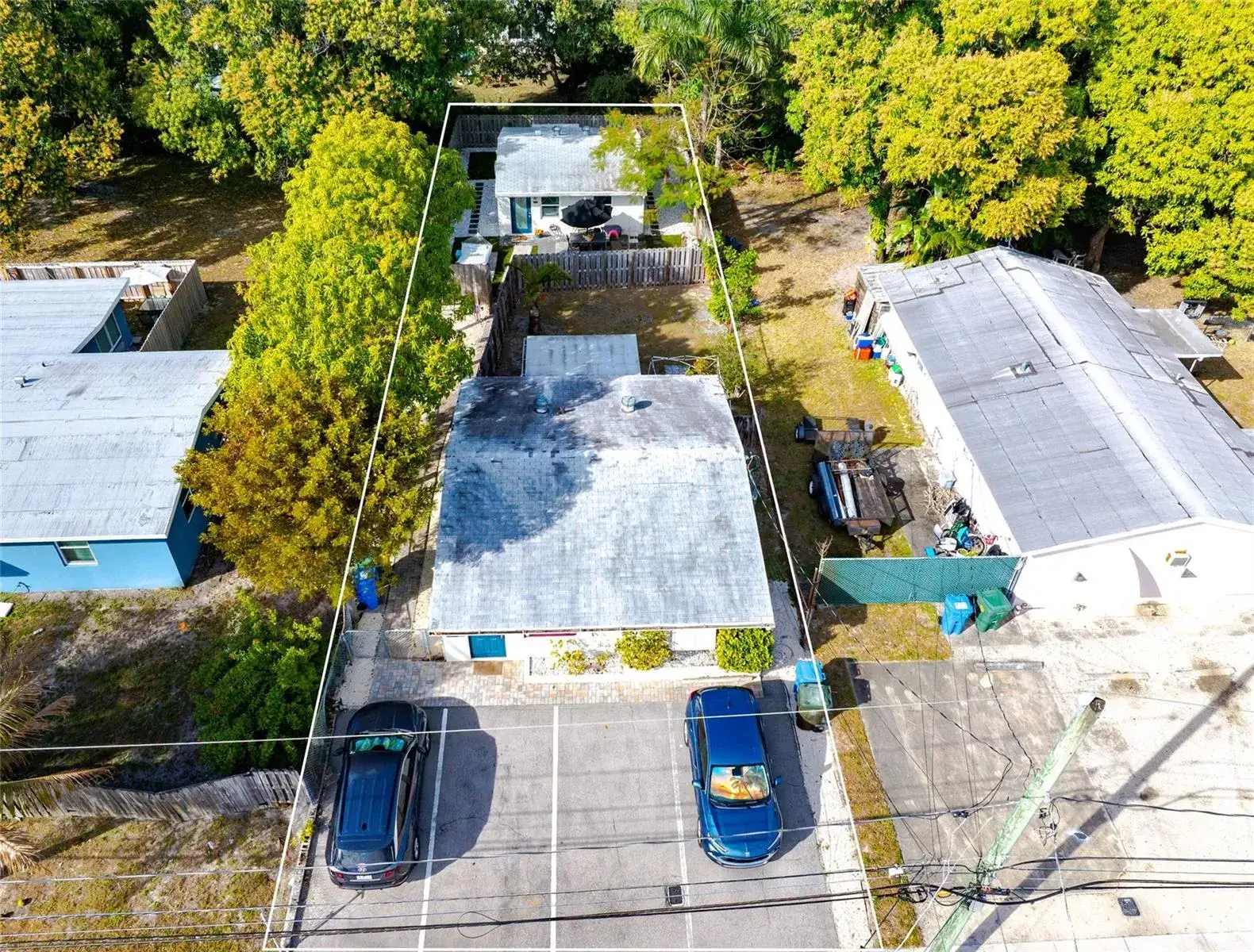 Residential Income for sale at 659 NE 32nd Street, Oakland Park FL 33334