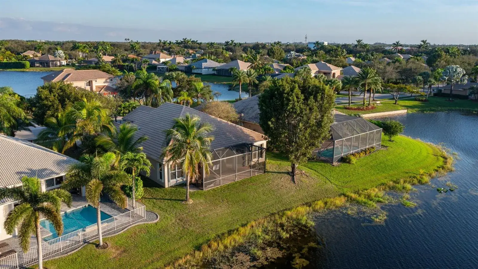 5 bedroom 3 bath Residential Lease for rent at 6355 NW 107th Terrace, Parkland FL 33076