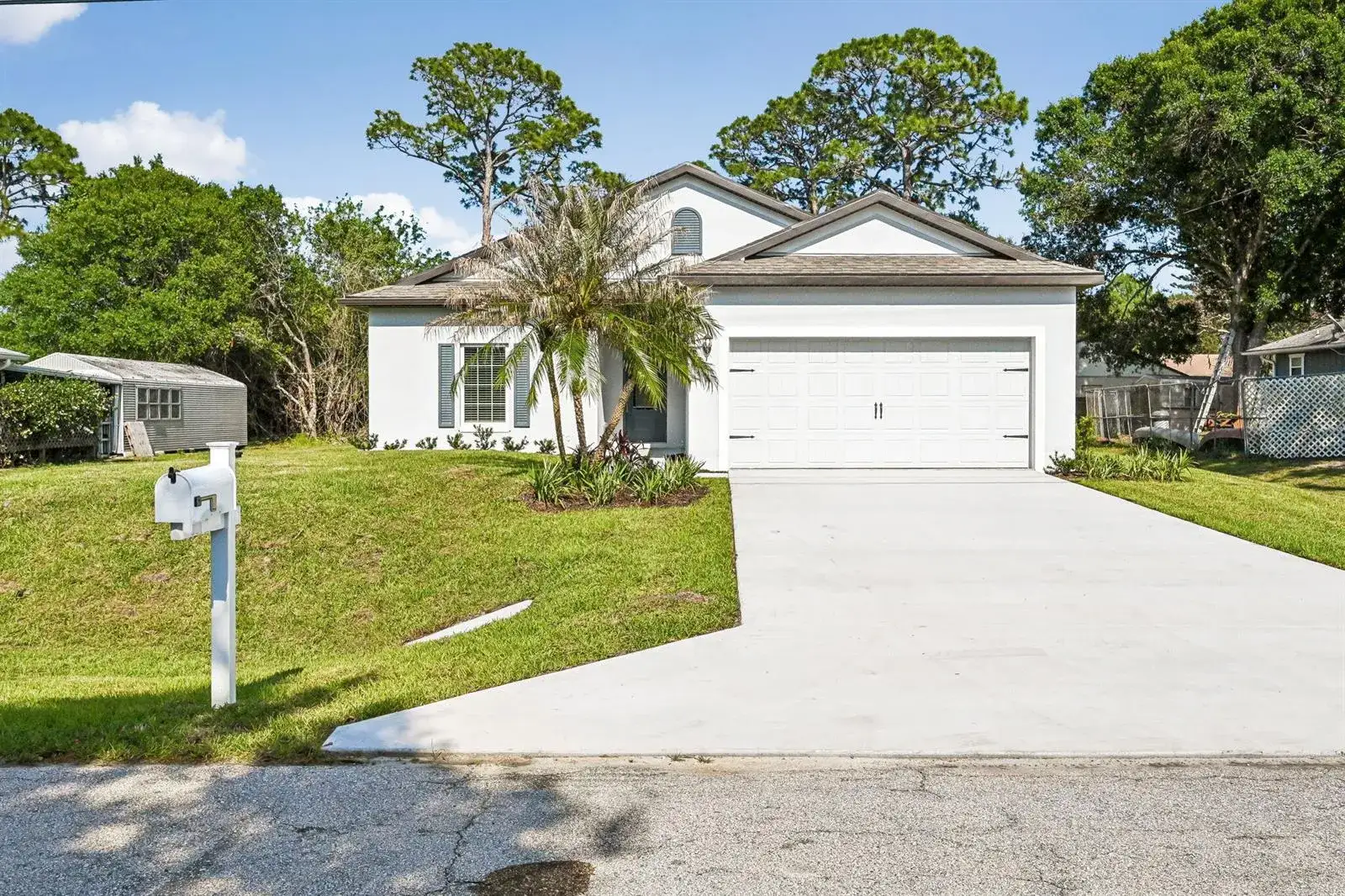 3 bedroom 2 bath Residential for sale at 5019 Sunset Boulevard, Fort Pierce FL 34982