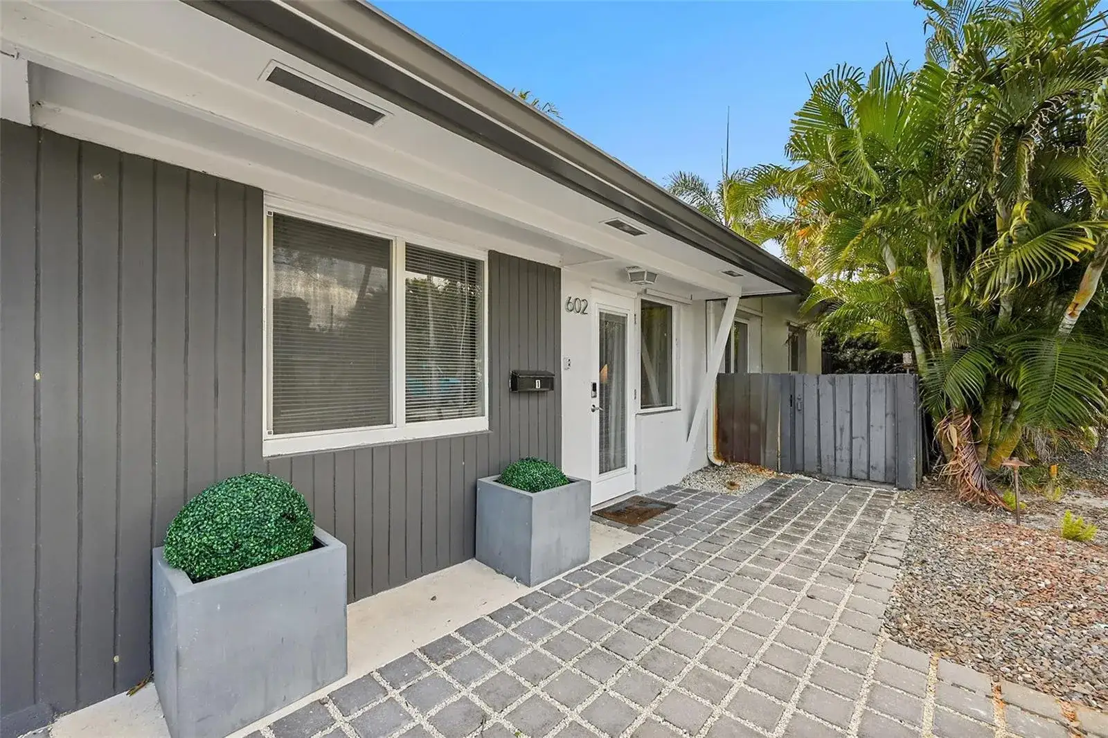 Residential Income for sale at 602 NE 27th Street # 2, Fort Lauderdale FL 33334