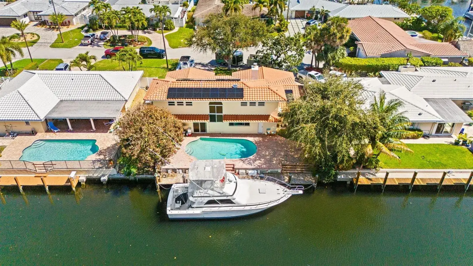5 bedroom 4 bath Residential for sale at 1031 NE 27th Avenue, Pompano Beach FL 33062
