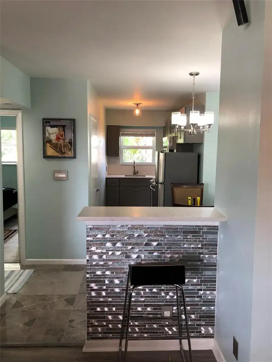 601 SE 5th Court # 304, Fort Lauderdale FL 33301