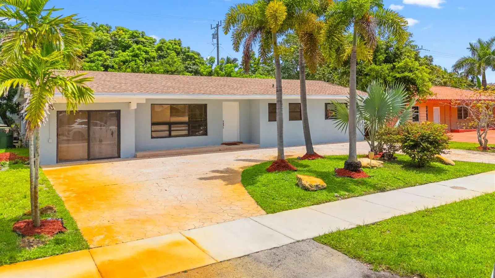 4 bedroom 2 bath Residential for sale at 3313 SW 19th Street, Fort Lauderdale FL 33312