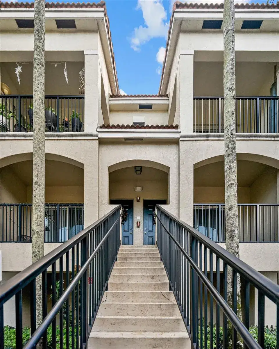 3 bedroom 2 bath Residential for sale at 5880 W Sample Road # 307, Coral Springs FL 33067