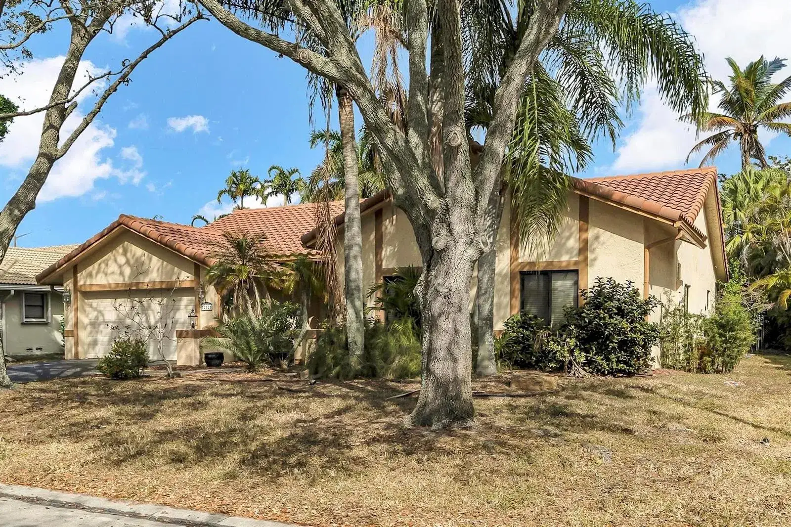 4 bedroom 2 bath Residential for sale at 12121 NW 2nd Drive, Coral Springs FL 33071
