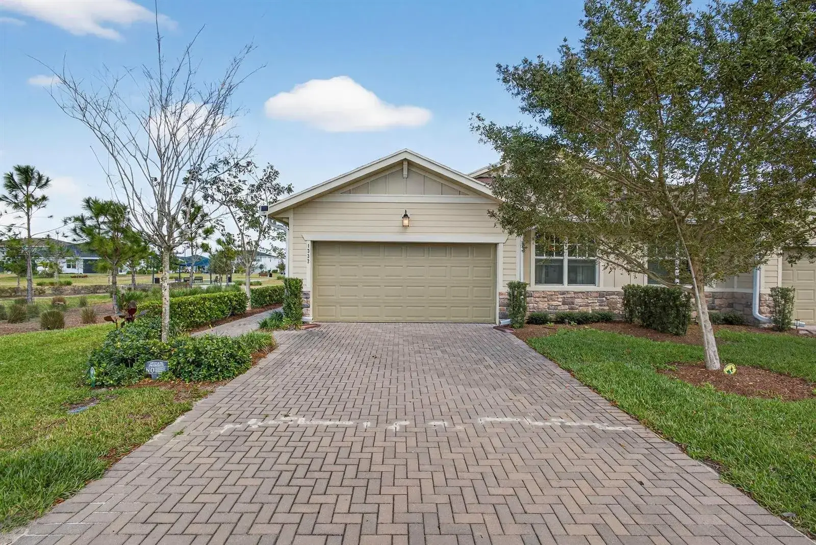 3 bedroom 2 bath Residential for sale at 1332 Haywagon Trail # 1332, Loxahatchee FL 33470