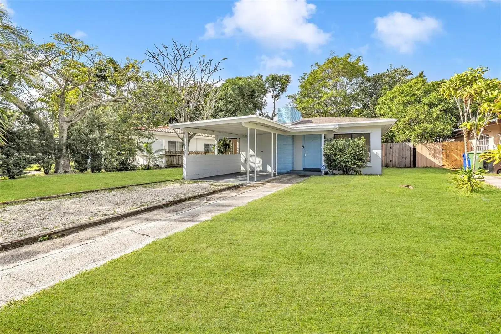 2 bedroom 1 bath Residential for sale at 1317 NW 7th Terrace, Fort Lauderdale FL 33311