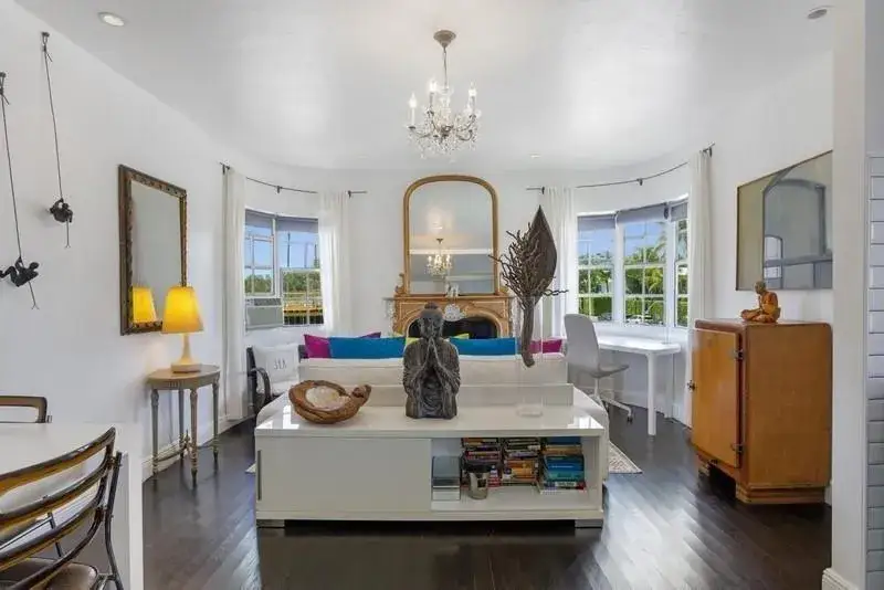 1 bedroom 1 bath Residential for sale at 1455 Michigan Avenue # 19, Miami Beach FL 33139